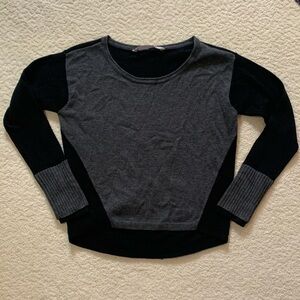 ATHLETA Merino Wool Frisco Sweater Grey Black with thumbholes!